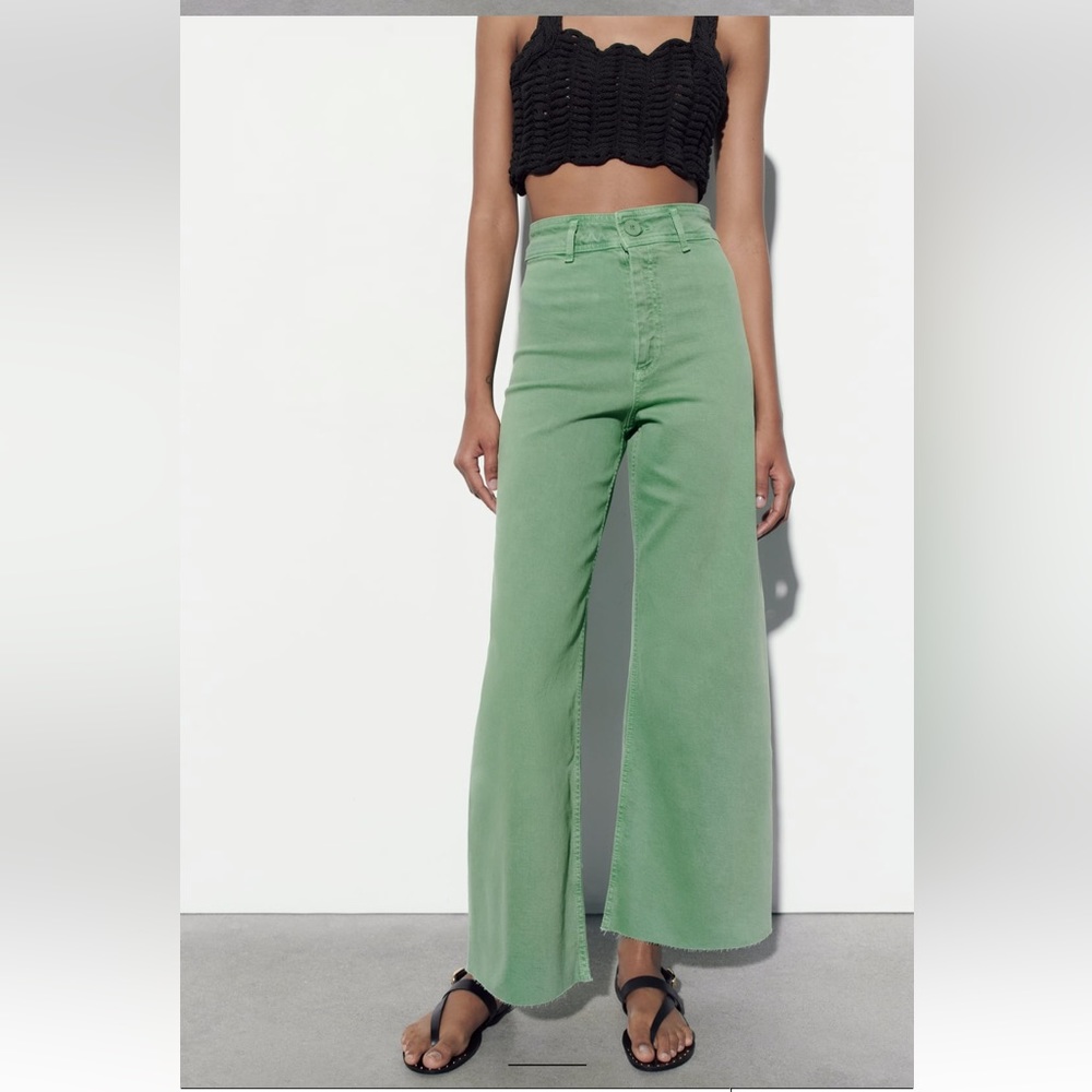 Zara Green Wide-Leg Jeans - Picture 2 of 6